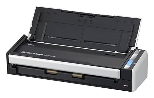 Découvrez notre test complet du scanner portable Fujitsu ScanSnap S1300i : performances, fonctionnalités et verdict sur ce modèle hybride haute vitesse pour professionnels. 